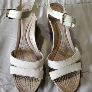 Croc Wedges size 10